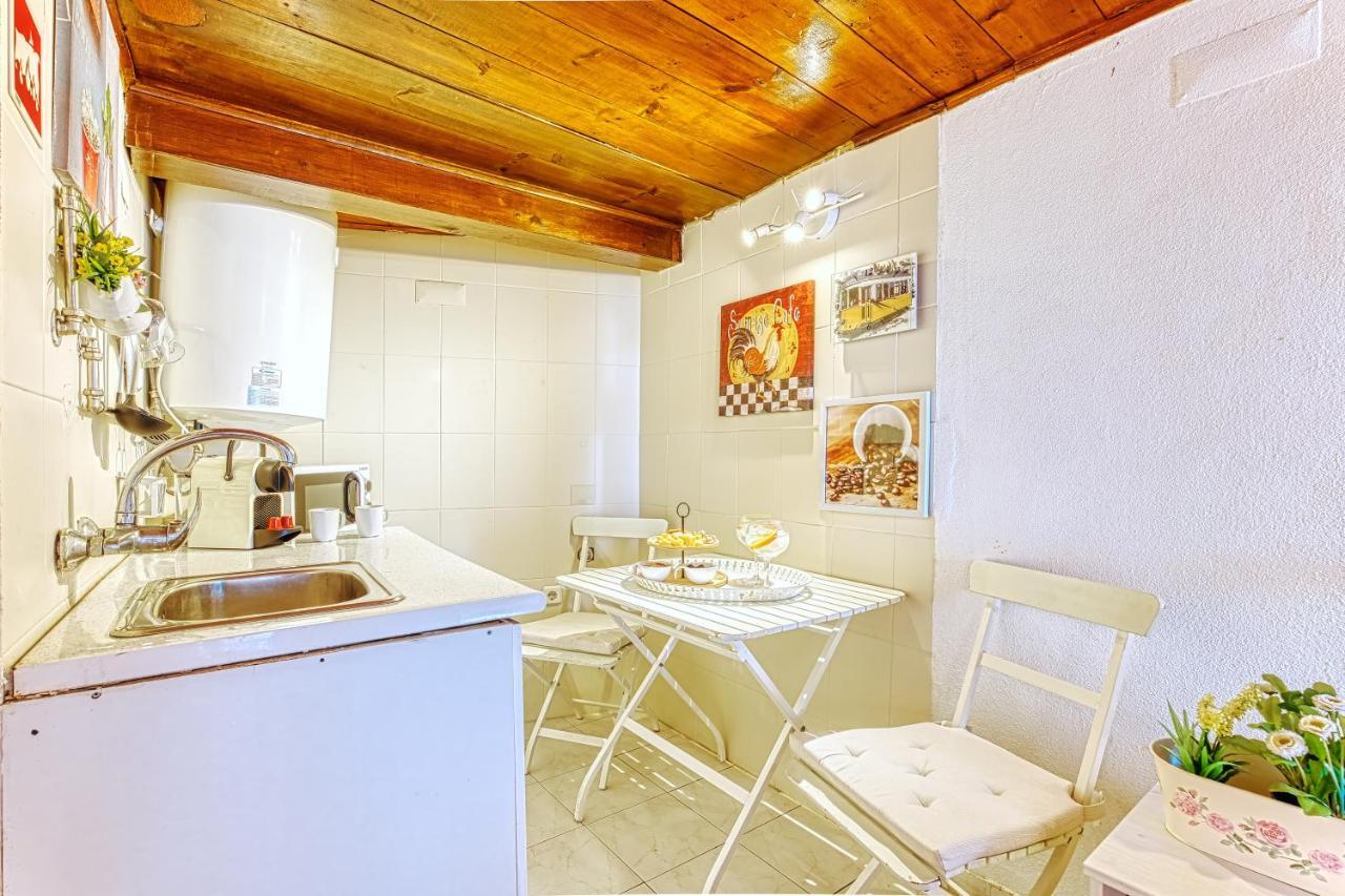 Inloveapartments - Dolls House At Downtown Лиссабон Экстерьер фото